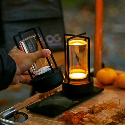 Retoria LED Tischlampe