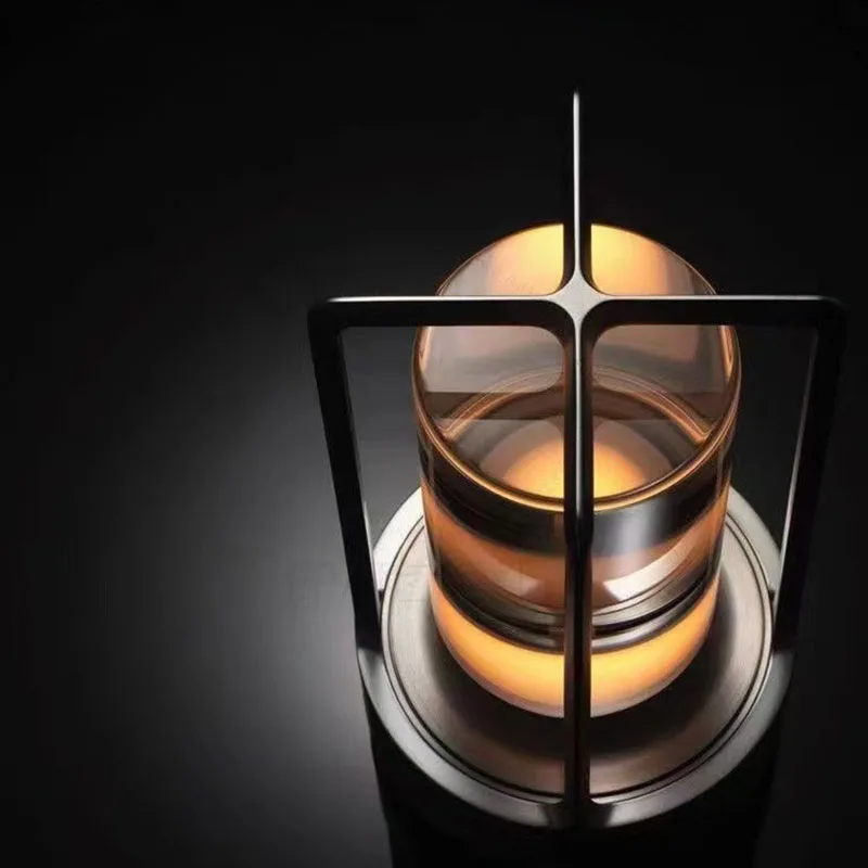 Retoria LED Tischlampe